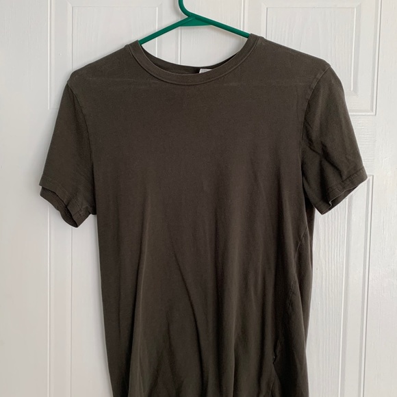 Men’s H&M workout T-shirt - Picture 2 of 4